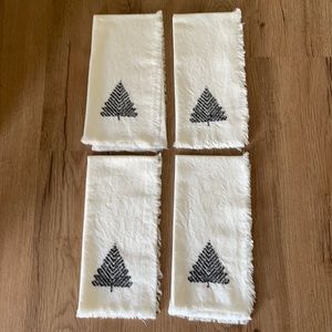 NEW ***Discontinued*** Hearth & Hand Cloth Napkins ~